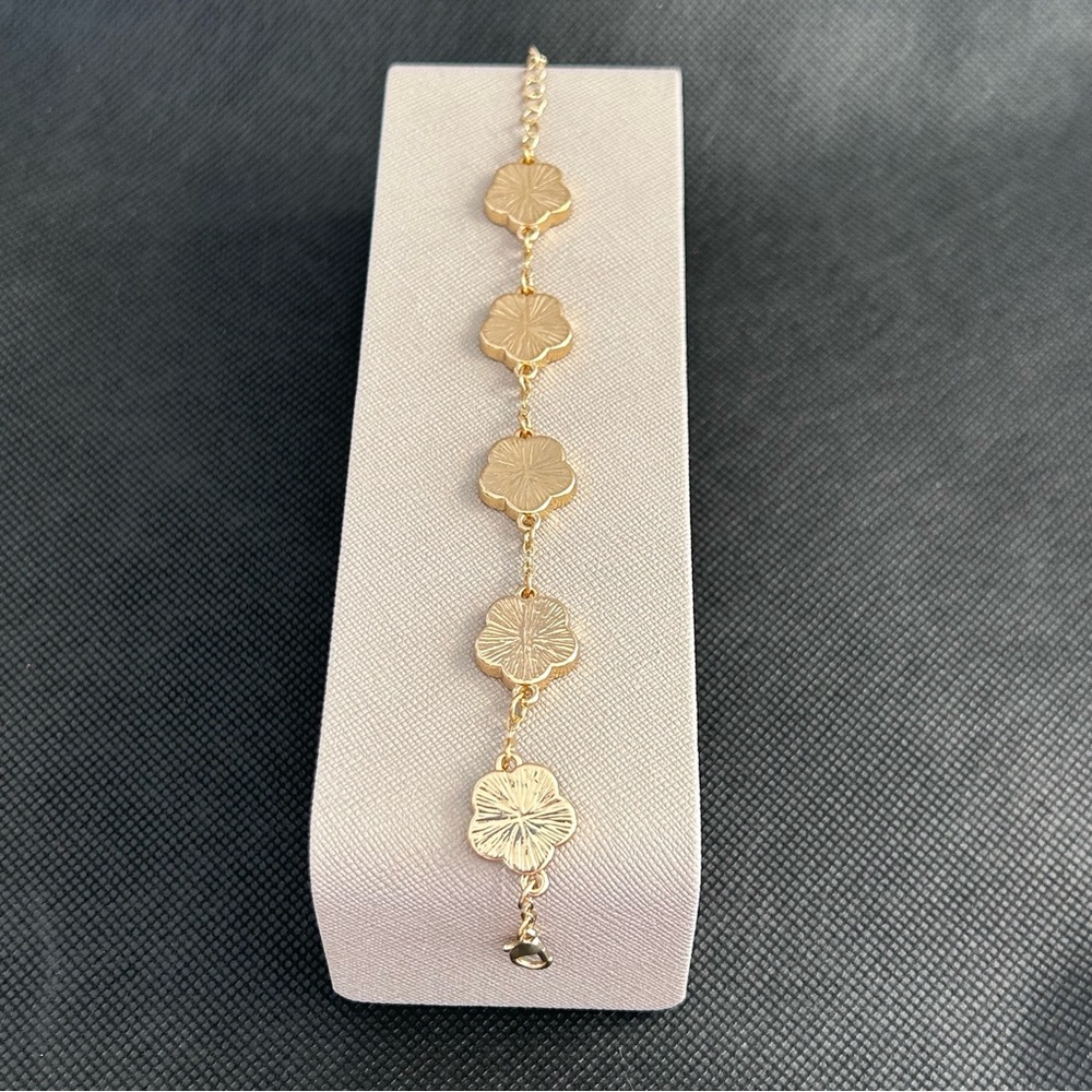 Clover Bracelet Mother of Pearl 5 Flower Size 7.5 - Picture 10 of 10